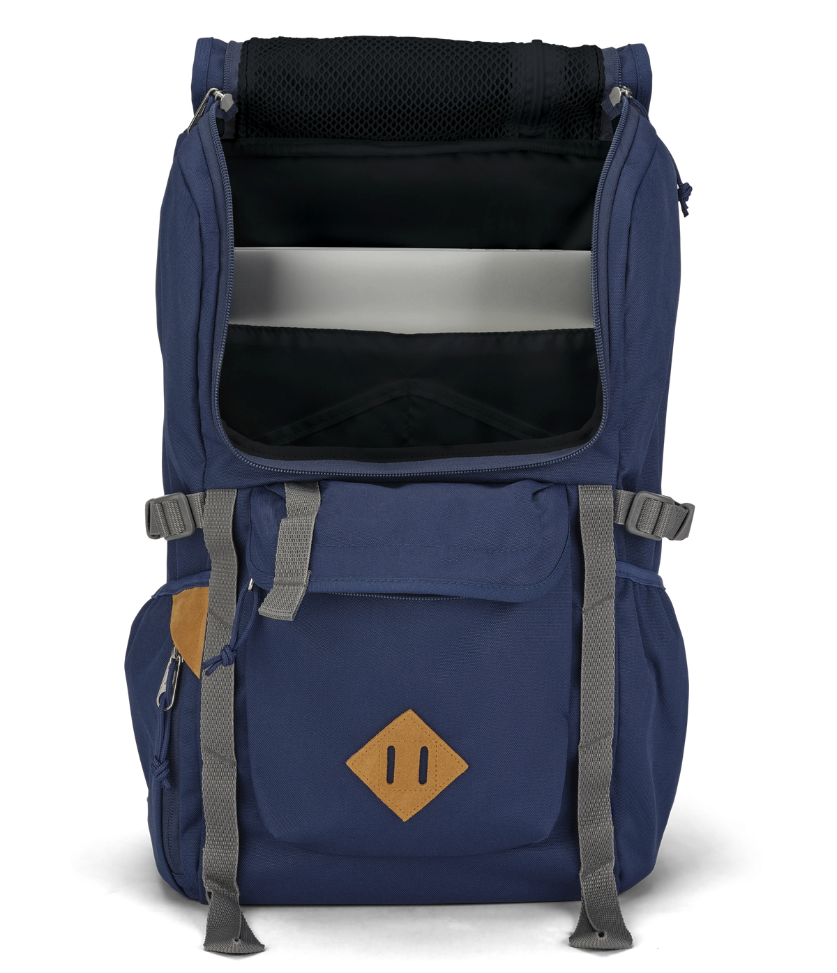 hatchet-backpack-e2 JS0A47J4003-DET2.webp