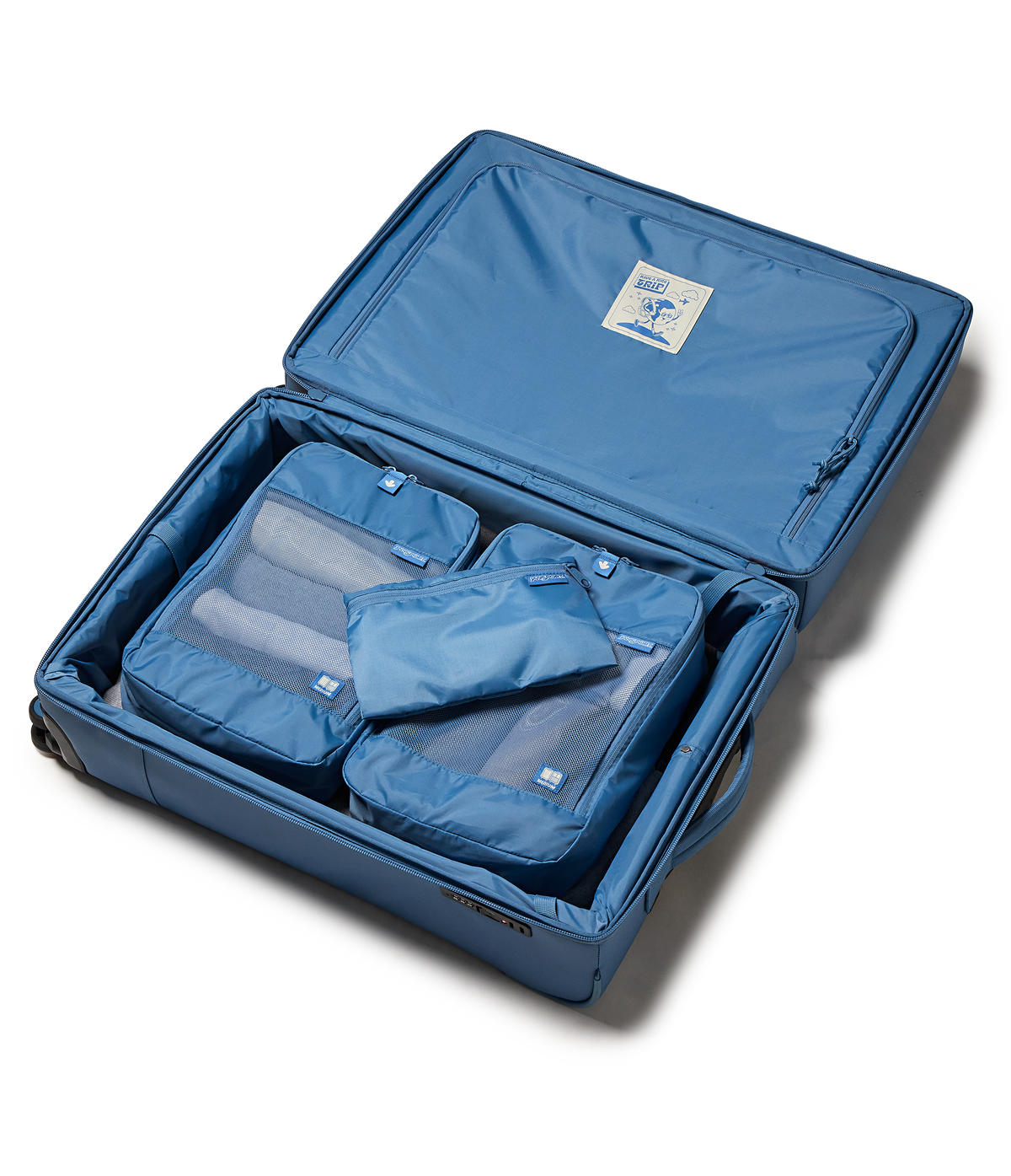 good-latitude-packing-cubes-z2 JS0A86DREW5-DET4.png