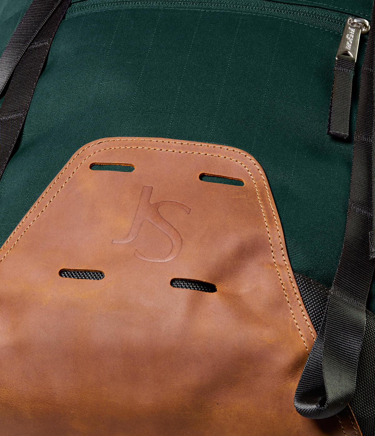 cruiser-rucksack-k5 JS0A86EP7F7-DET4.png